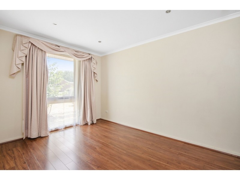 83 Dunsterville Crescent, Frankston VIC 3199