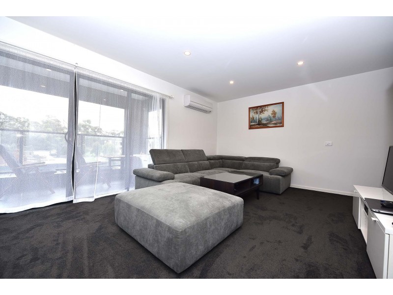 2/9 Grnja Way, Carrum Downs VIC 3201
