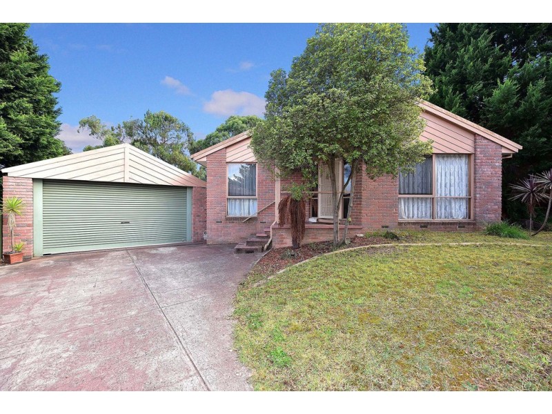 4 Dulgai Court, Frankston VIC 3199