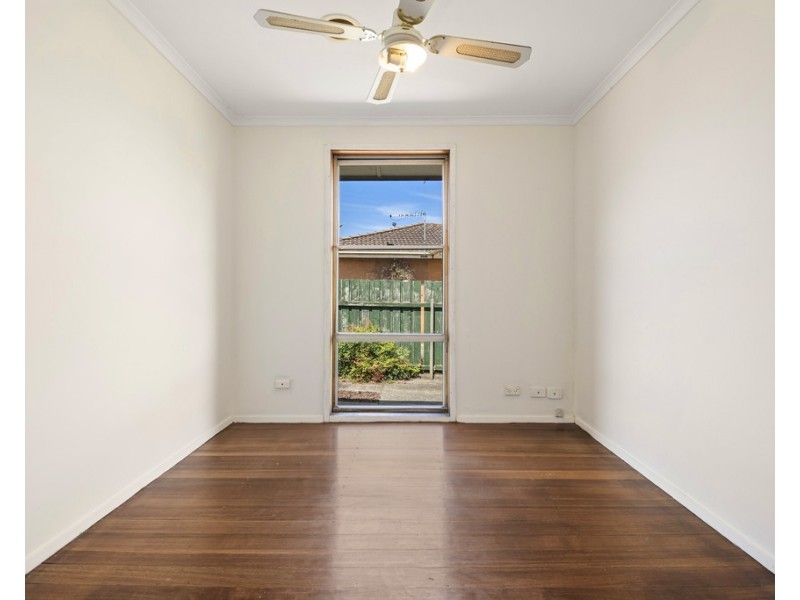 4 Rowan Court, Frankston North VIC 3200