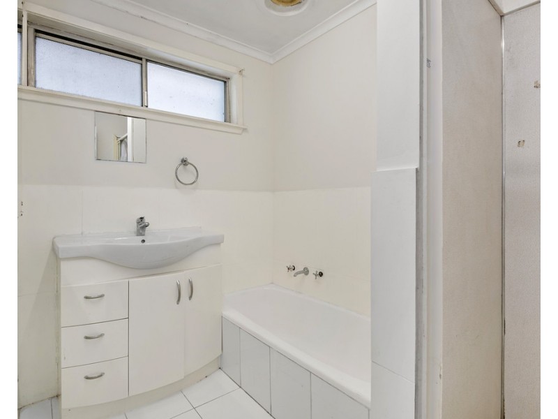 4 Rowan Court, Frankston North VIC 3200