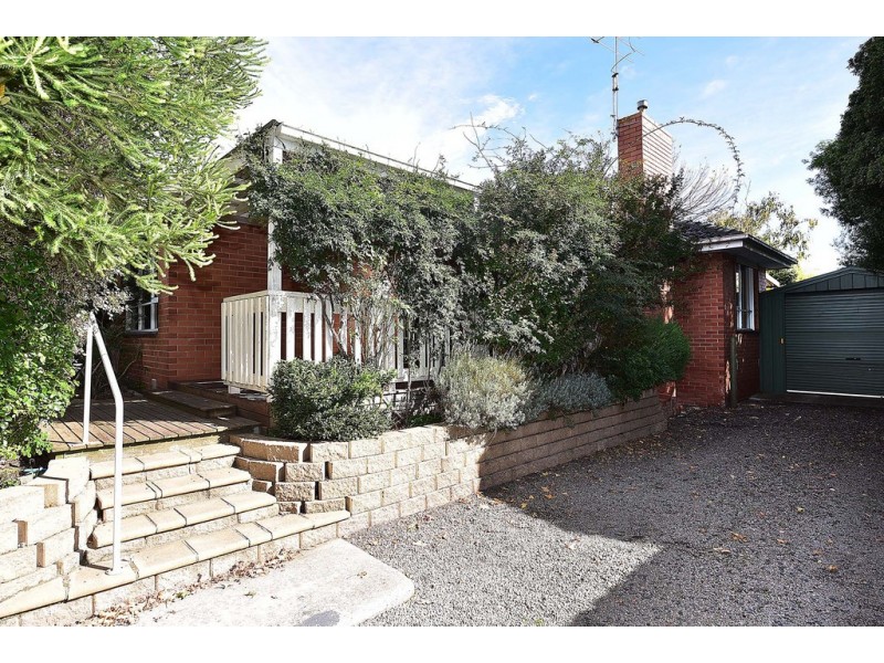 2 Tavistock Road, Frankston South VIC 3199