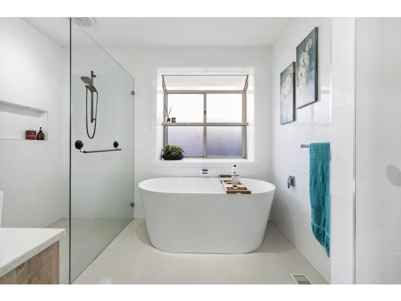 10 Burswood Close, Frankston South VIC 3199