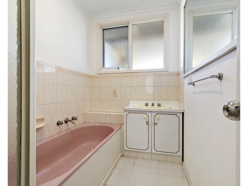 4 Lingi Court, Frankston VIC 3199