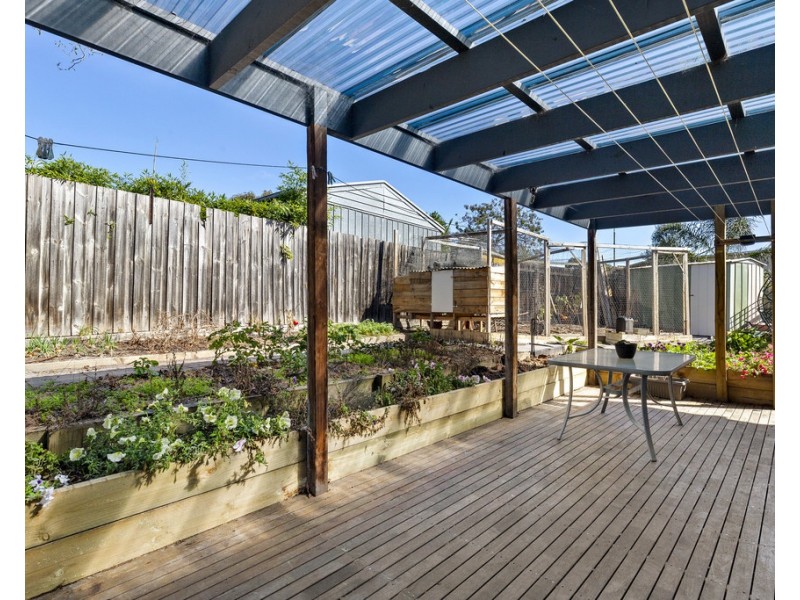 4 Lingi Court, Frankston VIC 3199