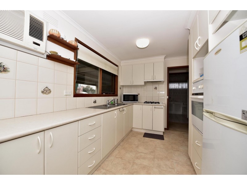 7 Jubilee Avenue, Seaford VIC 3198