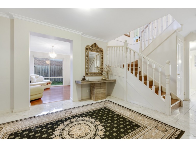 7 Edinburgh Drive, Skye VIC 3977