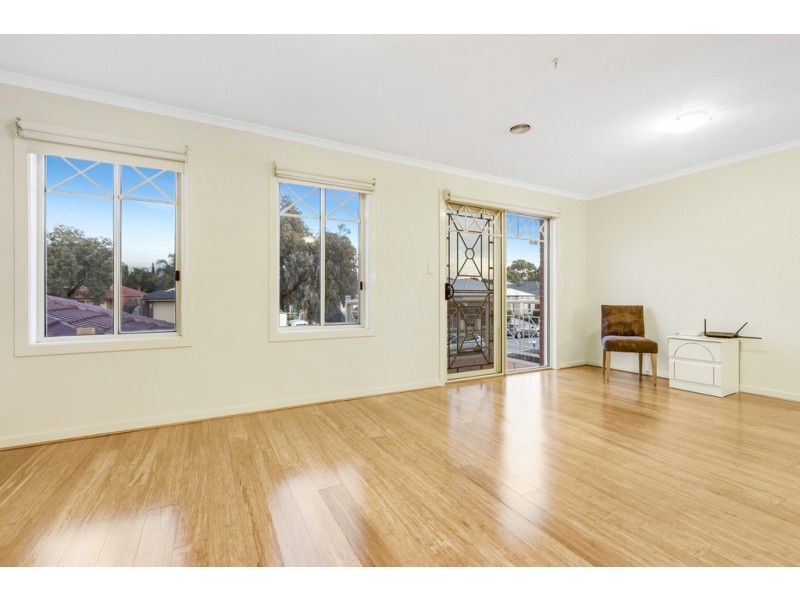 7 Edinburgh Drive, Skye VIC 3977