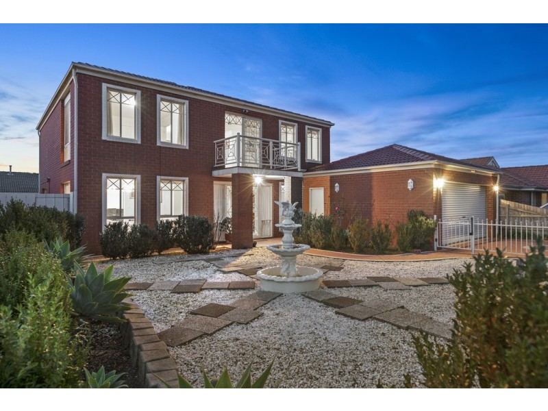 7 Edinburgh Drive, Skye VIC 3977