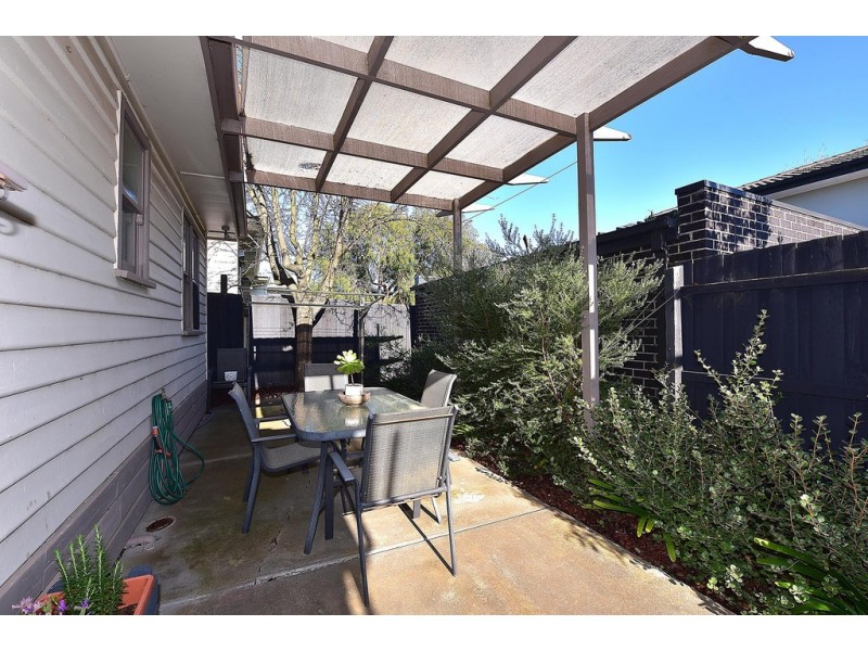 1/15 Lardner Road, Frankston VIC 3199