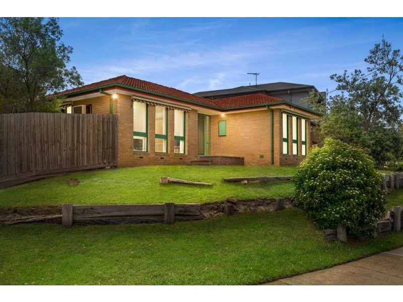 19 Karingal Drive, Frankston VIC 3199