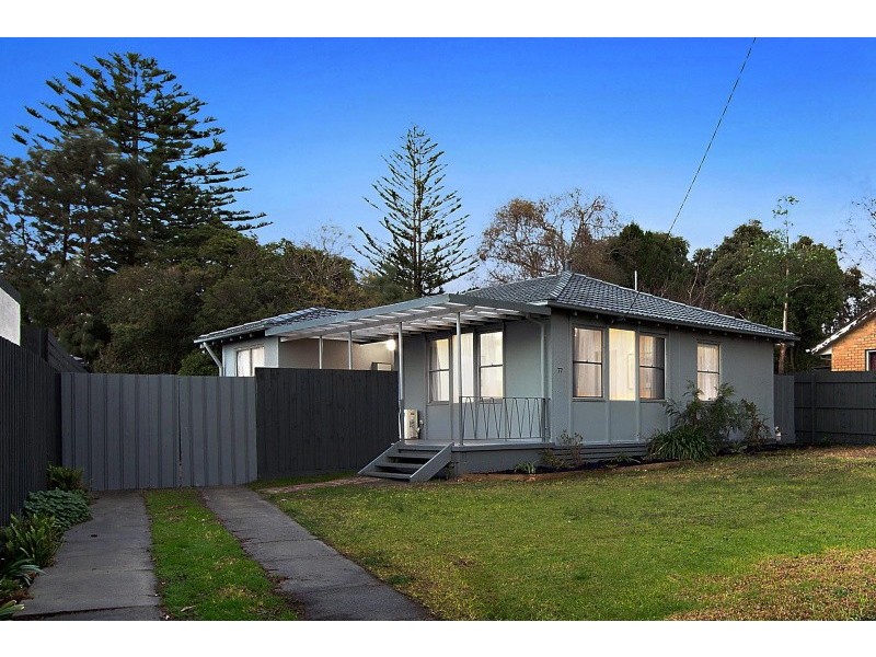 77 Monterey Boulevard, Frankston North VIC 3200