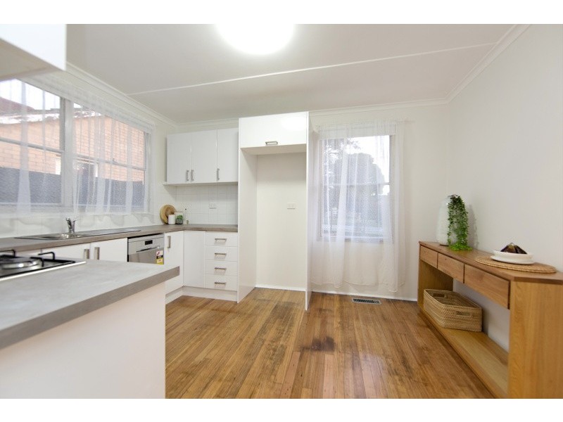 77 Monterey Boulevard, Frankston North VIC 3200