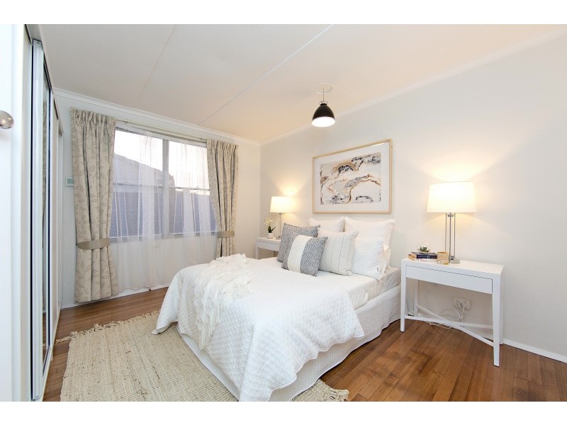 77 Monterey Boulevard, Frankston North VIC 3200