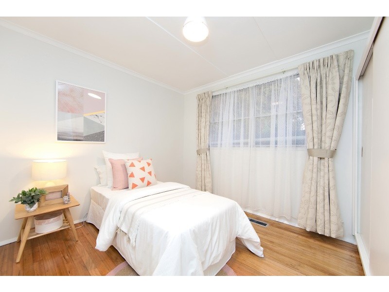 77 Monterey Boulevard, Frankston North VIC 3200