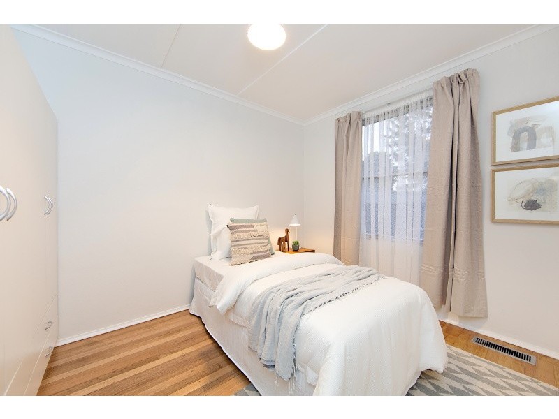 77 Monterey Boulevard, Frankston North VIC 3200