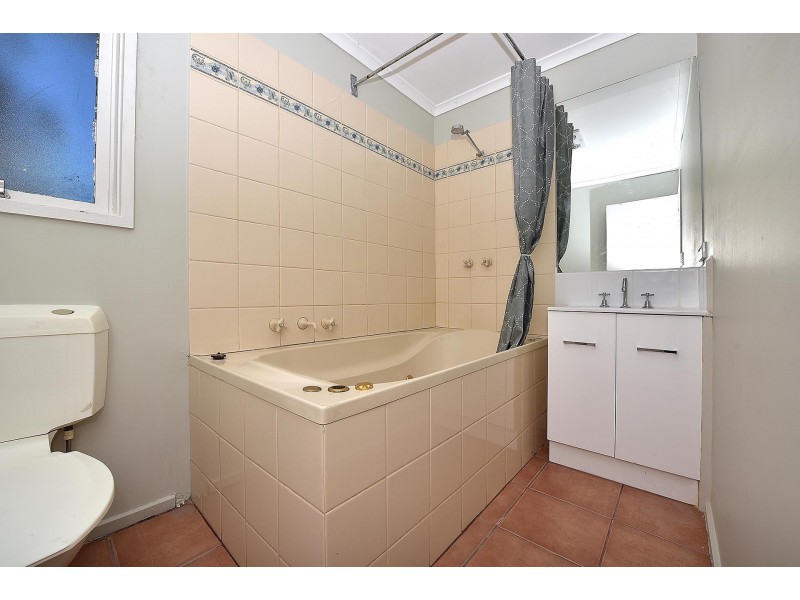 5 Lochaber Avenue, Frankston VIC 3199