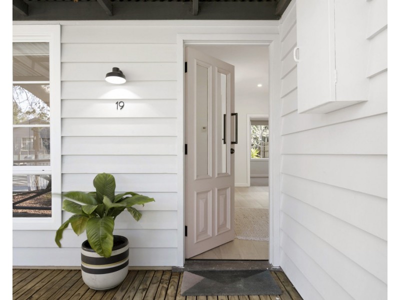 19 Jubilee Avenue, Seaford VIC 3198