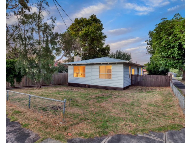 45 Frome Avenue, Frankston VIC 3199