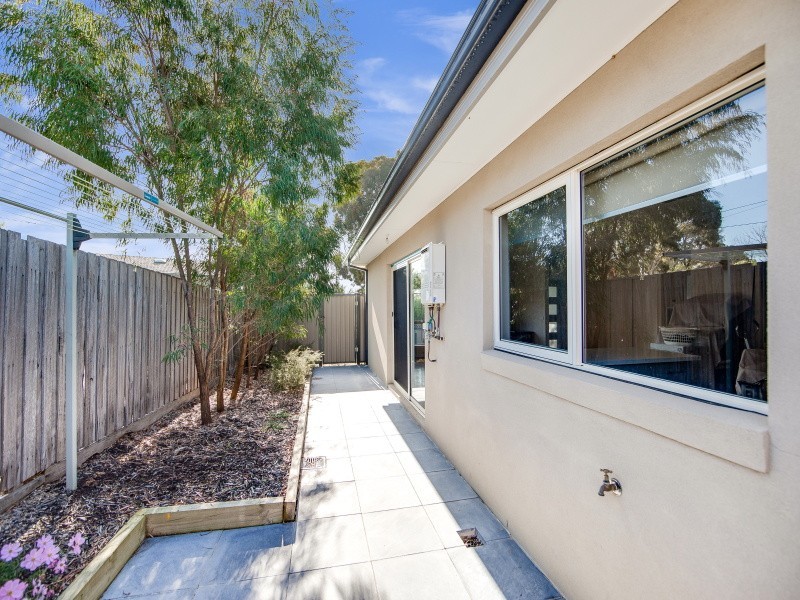 1/70 Mccomb Boulevard, Frankston South VIC 3199