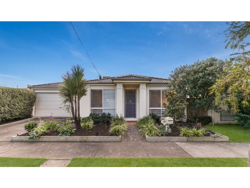 28 Hunt Drive, Seaford VIC 3198