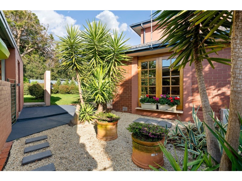 65 Fingal Drive, Frankston VIC 3199