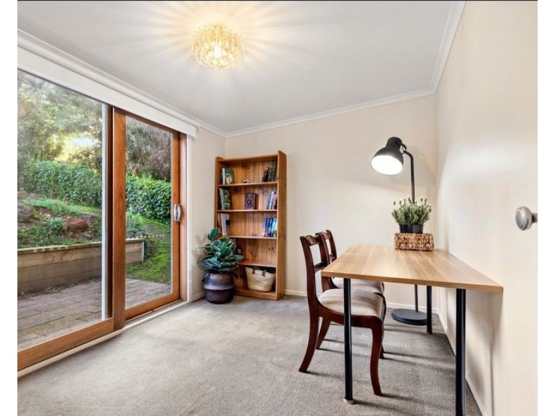 31 Brighton Crescent, Mount Eliza VIC 3930