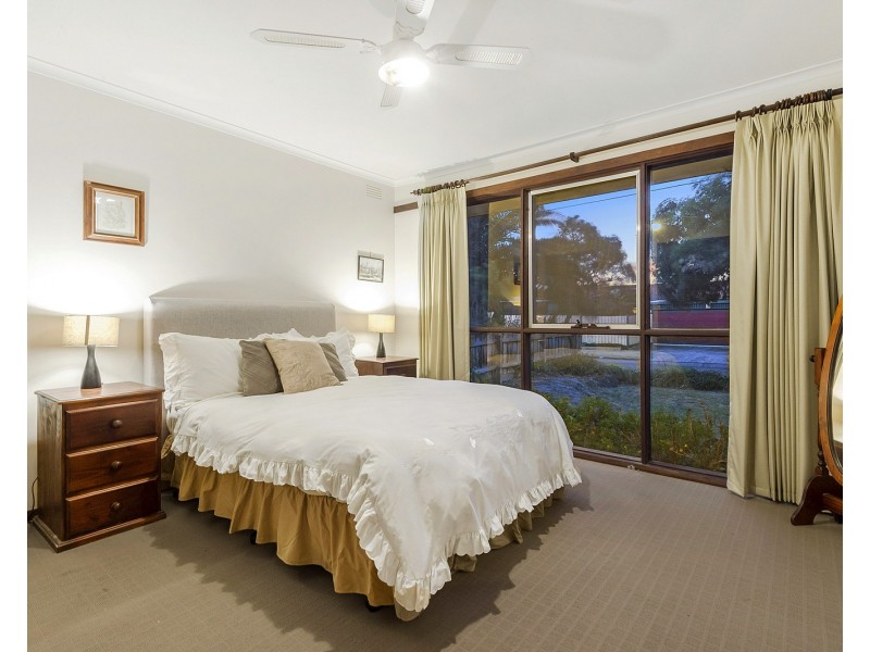 28 Grimwade Crescent, Frankston VIC 3199