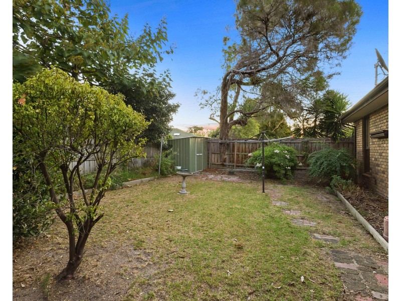 28 Grimwade Crescent, Frankston VIC 3199