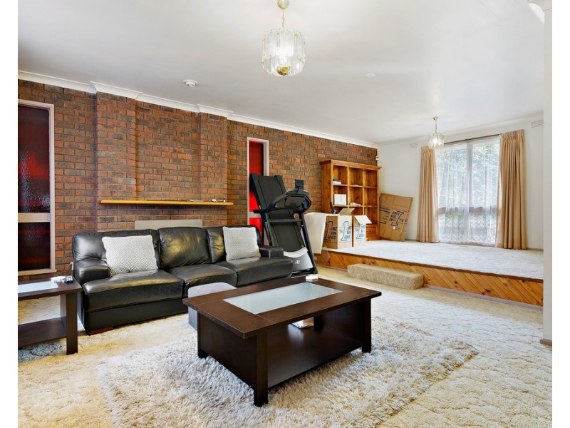 4 Ellesmere Court, Frankston VIC 3199