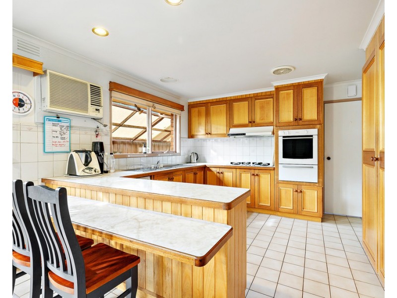 4 Ellesmere Court, Frankston VIC 3199