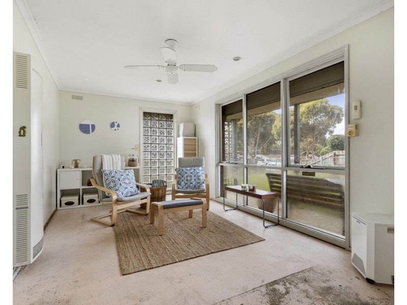 74 Lyrebird Drive, Carrum Downs VIC 3201