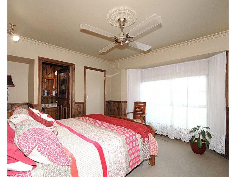 1 York Court, Frankston VIC 3199