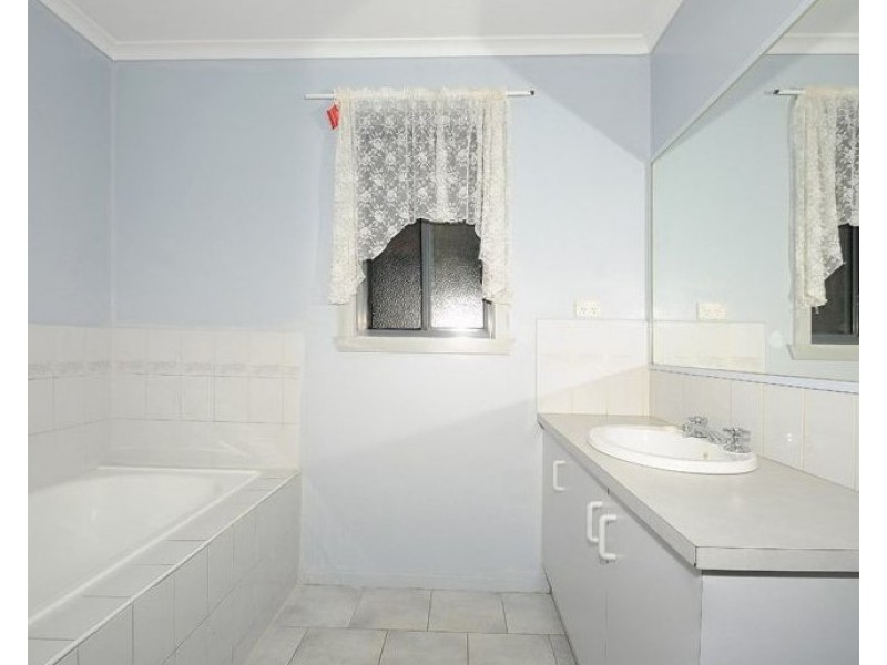 3 Dean Court, Carrum Downs VIC 3201