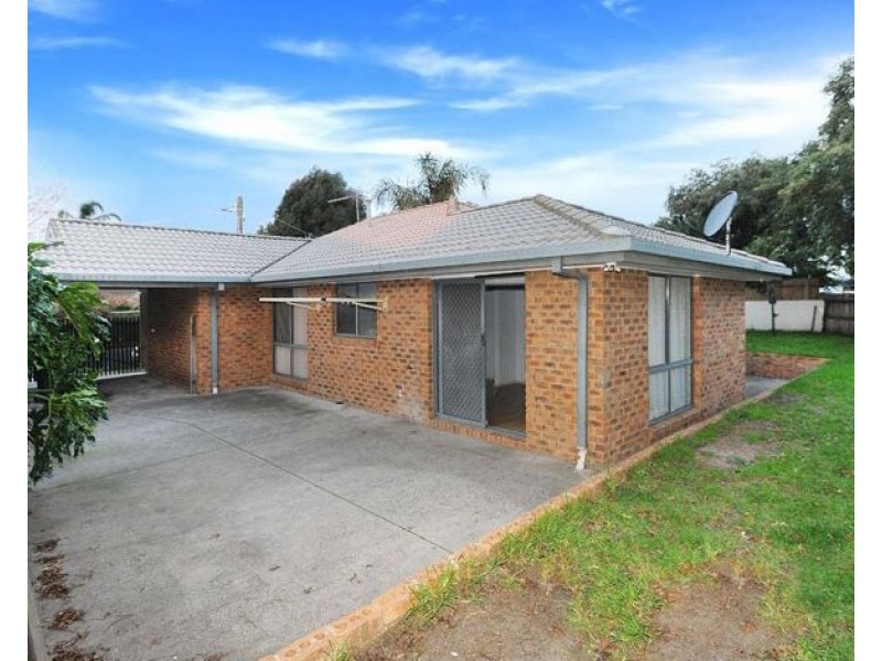 3 Dean Court, Carrum Downs VIC 3201