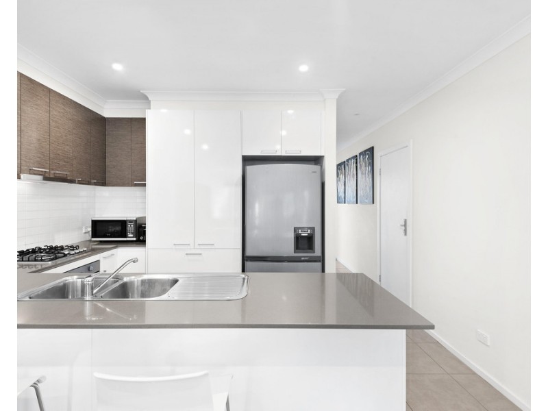 8 Abelia Avenue, Frankston VIC 3199