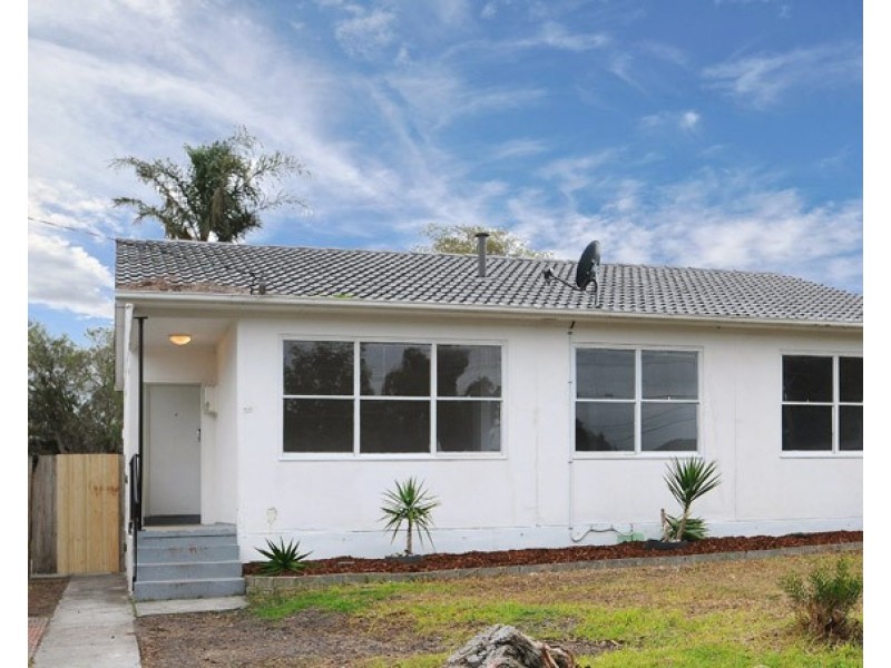 27 Nodding Avenue, Frankston North VIC 3200