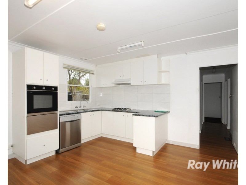 27 Nodding Avenue, Frankston North VIC 3200