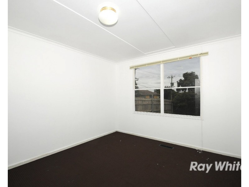 27 Nodding Avenue, Frankston North VIC 3200