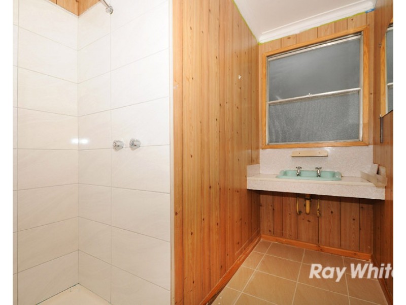 27 Nodding Avenue, Frankston North VIC 3200