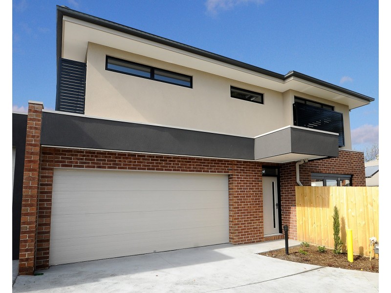 3/4 Gladwyn Ave, Frankston VIC 3199