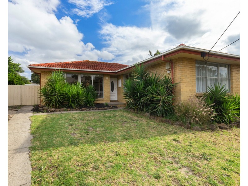 6 Juniper Court, Frankston North VIC 3200