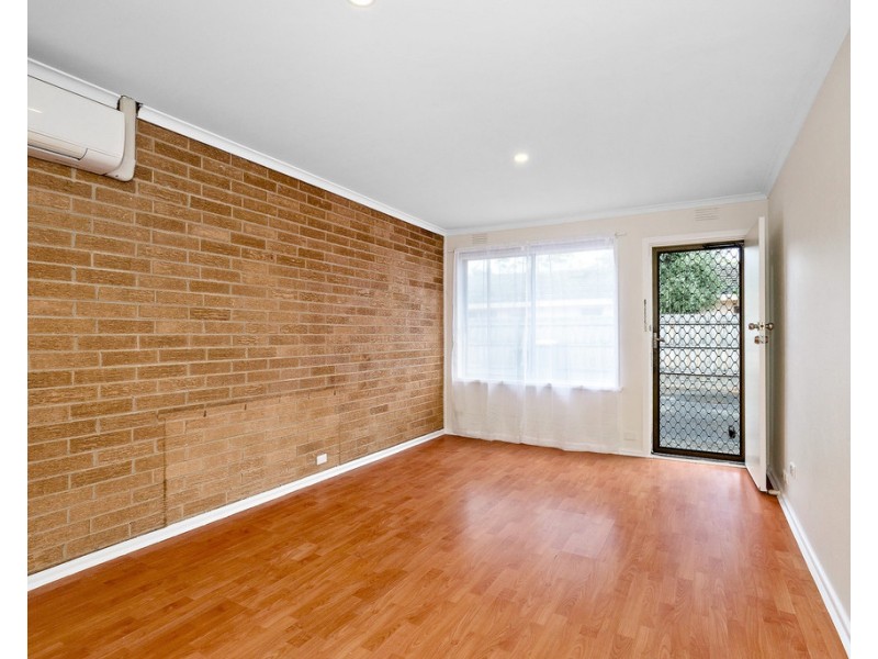 1/8A Carder Avenue, Seaford VIC 3198