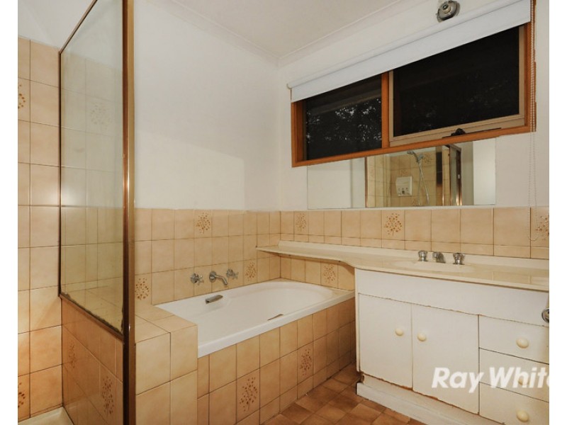 27 Balmerino Square, Frankston VIC 3199