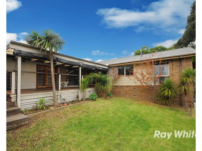 27 Balmerino Square, Frankston VIC 3199