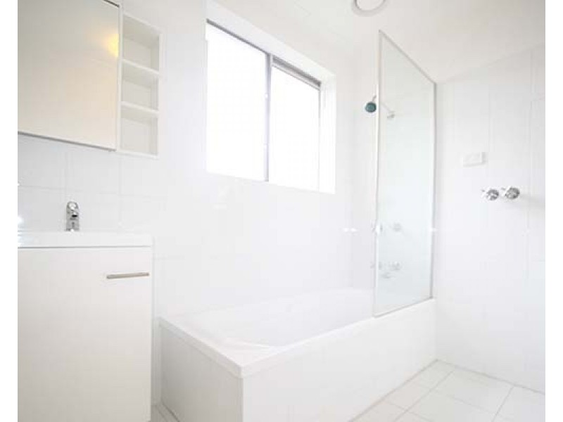 3/16 Walbundry Avenue, Frankston VIC 3199