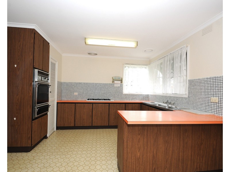 48 Gairloch Drive, Frankston VIC 3199