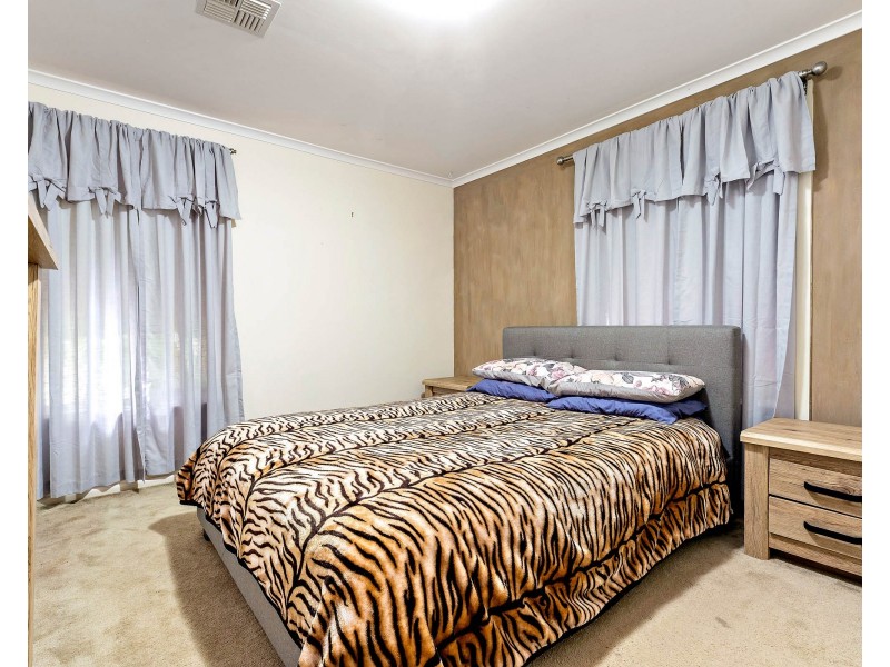 7 Quandong Court, Frankston VIC 3199