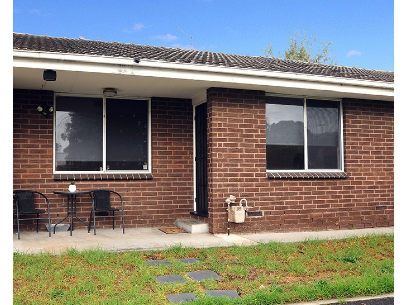 4/37 Lewis Street, Frankston VIC 3199