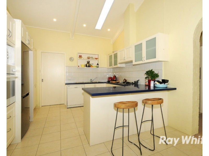 1 Carnoustie Court, Frankston VIC 3199